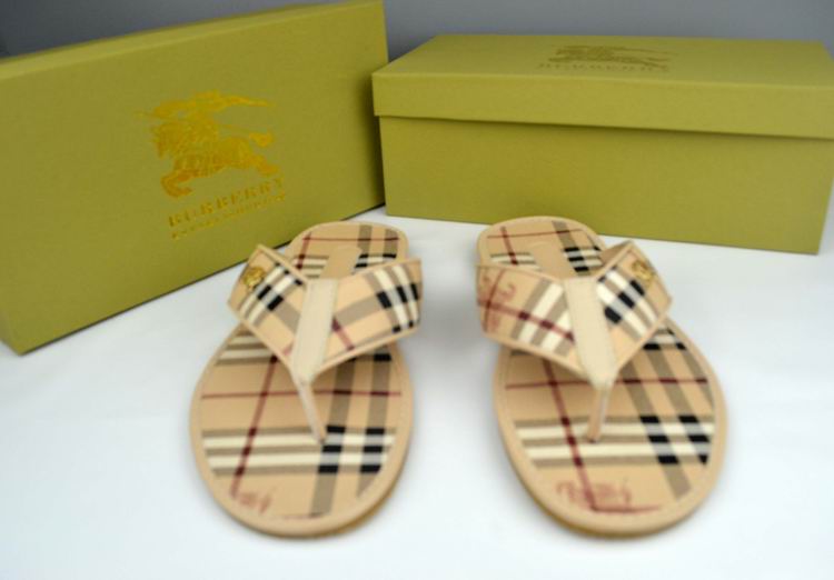 2017 Burbry slippers woman 35-42-053